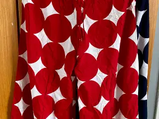 Rød og mørkeblå polka dot sommer bukser i bomuld
