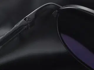 Solbrille-Pilot-m. sort indfatning,sorte glas/UNIS