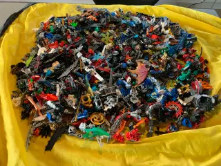 Lego bionicle/hero factory og lignende