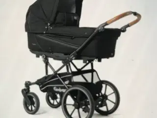 Pæn Barnevogn købes
