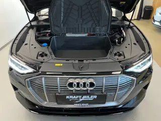 Audi e-tron 50 quattro