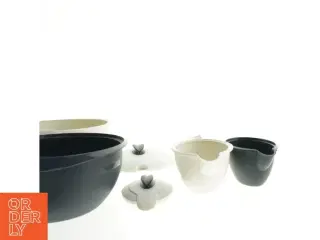 Sæt af skåle med låg fra Tupperware