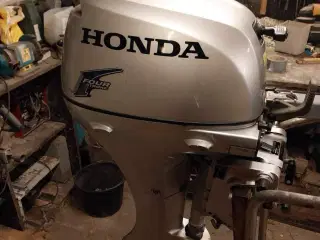 15 Hk Honda 