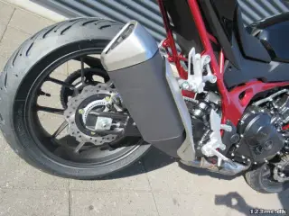 Honda CB 750 Hornet MC-SYD BYTTER GERNE  5 ÅRS  GARANTI