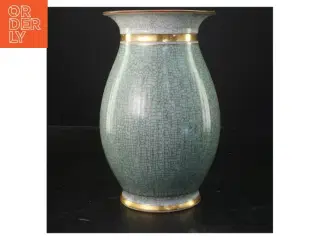 Grøn vase med guld kant fra Royal Copenhagen (str. Ø 13x21 cm)