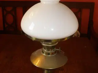 Lampe - Petroleum - Fin gammel lampe der virker