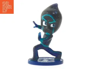 Figur af en ninja fra Pjmasks (str. 7 cm)