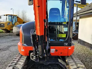 Kubota KX57 / 800 timer / rotortilt + meget udstyr