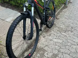 Cannondale trail 6 27.5 MTB Cykel