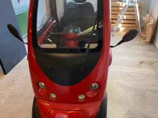 EL Scooter:  lukket.