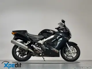 Honda VFR 800 F