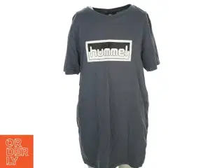 T shirt fra Hummel (str. 176)