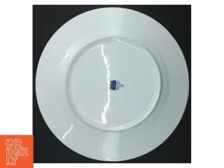 Hvid middagstallerken fra IKEA (str. Ø. 27 cm)