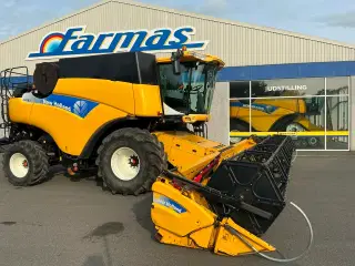 New Holland CR980