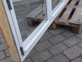 Bad vindue/kolonihave vindue 