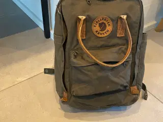 Fjällräven KÅNKEN NO. 2 LAPTOP 15