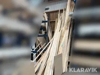 LOT: Rest træ