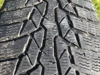 Nokian vinterdæk 225/55 R17. 97h. sælges