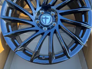 Tesla y vinterhjul 