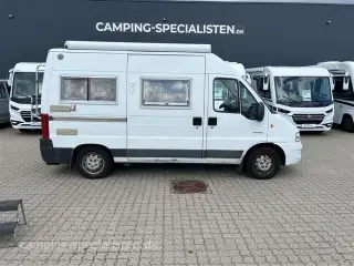 2005 - Citroen Jumper   Citroen Jumper Campervan 5 meter model 2005 kørt 148.000 km kan nu ses hos Camping-Specialisten.dk