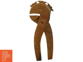 nøddeknækker  i træ (str. Længde. 20 cm)