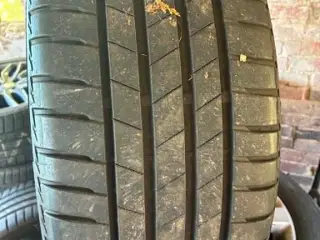 2 sommerdæk 215-40-18, Bridgestone, 