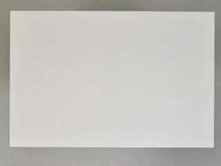 Bordplade i lysgrå laminat med lysegrå abs kant 120x80 cm