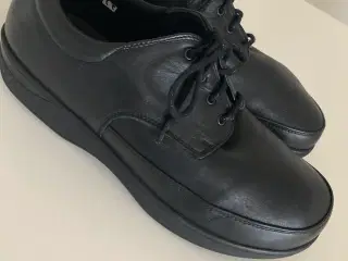 Nye herresko fra New Feet