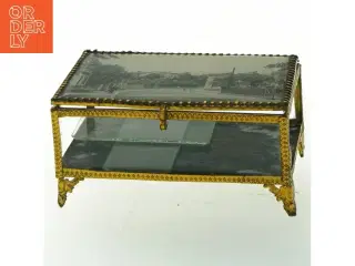 Guld glas smykkeskrin (str. 12x8 cm)