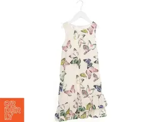 Sommerkjole med sommerfugleprint fra H&M (str. 128)