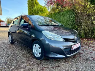 Toyota Yaris 1,0 VVT-I T1 69HK 5d