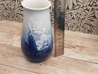B&G julerosen vase