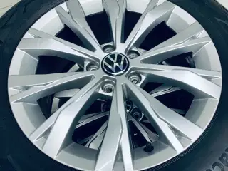 17", Orig. VW alufælge med Continental sommerdæk