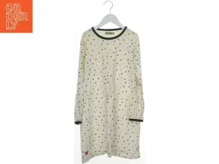 Natkjole med stjernemønster fra bombiBitt (str. 134)