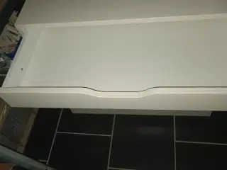 Kommode m/skuffer
