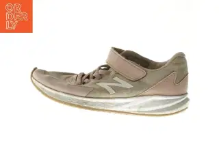 New Balance løbesko til børn str. 33 fra New Balance (str. 33 )
