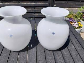Lyngby glas opal hvid gulvvase 
