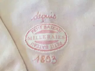 Petit Beteau
