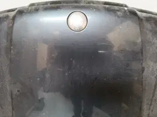 Bmw E34 V8 motorhjelm