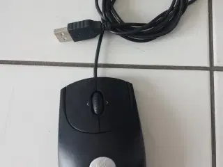Mus, Logitech RX 250, USB