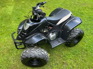 2 stk. ATV’er  defekte + hjelme