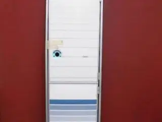   Adria Dør Med Karm.