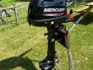 Mercury påhængsmotor 6 hk. Næsten ny.