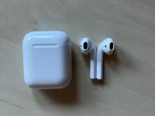Apple AirPods 2