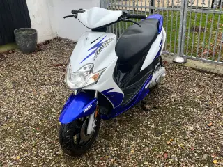 Yamaha jog r