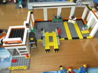 lego city 7642