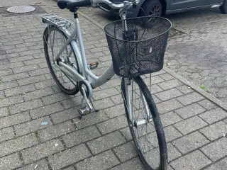 damecykel. Raleigh  28 tommer   7 gear,