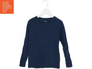 Bluse fra H&M (str. 122 cm)