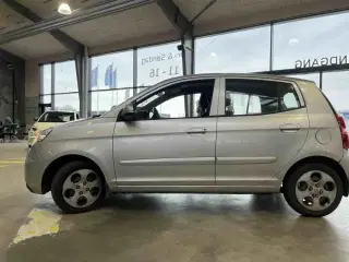 Kia Picanto 1,1 Fresh 65HK 5d