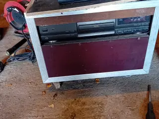 Forstærkeranlæg med Bose 802 højttalere, mixer m.m